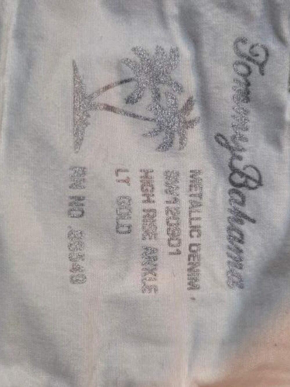 Tommy Bahama Boracay Metallic High-Rise Ankle Jeans - Picture 7 of 9